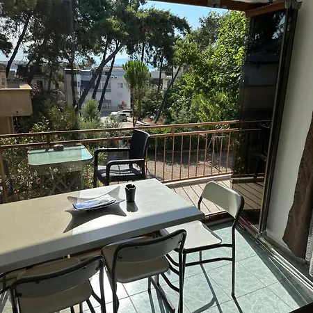 Διαμέρισμα *** Beyaz *** *