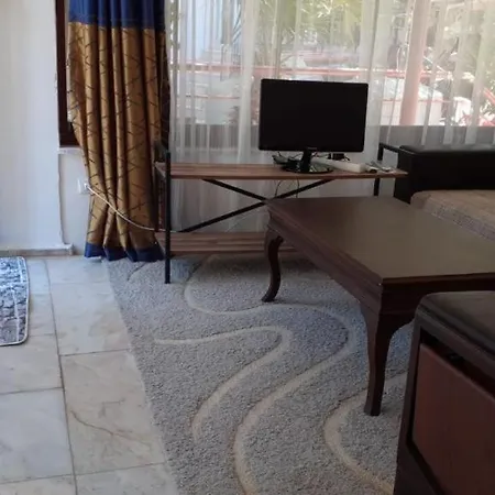 *** Beyaz *** Apartment