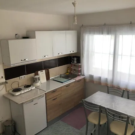 *** Beyaz *** Apartment